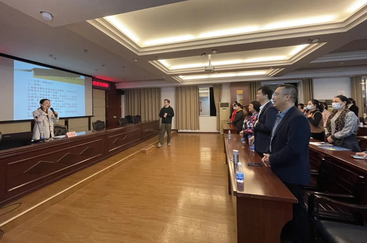 傾聽(tīng)純粹的聲音，以朗誦抒發(fā)美好