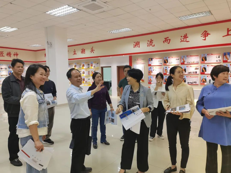 梧欽兩地工會召開六堡茶、坭興陶勞模工匠 聯(lián)盟創(chuàng)新成果展籌備交流會