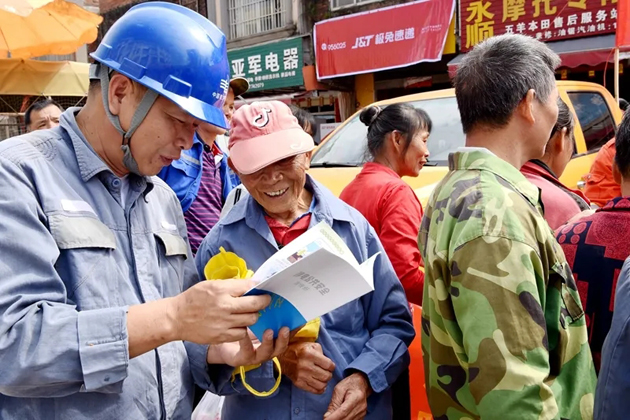 南方電網(wǎng)廣西新力集團(tuán)梧州供電公司打造電力線路“安全走廊”