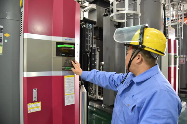 強(qiáng)國(guó)復(fù)興有我——司爐工“蝶變”記